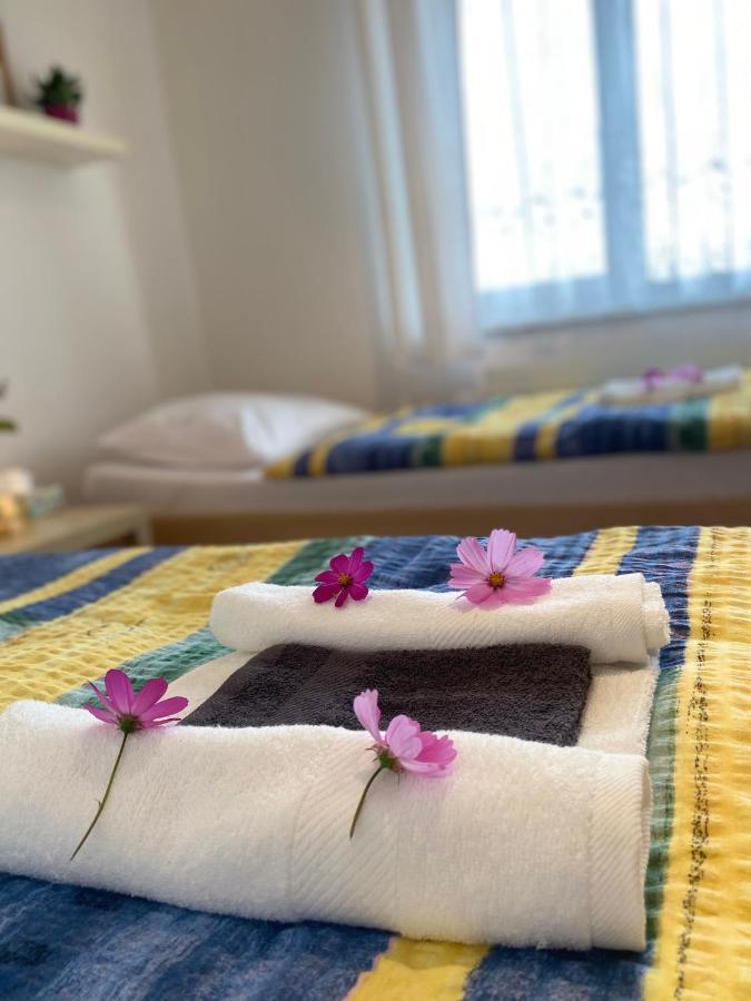 Paradise Villa Apartment Прага Екстер'єр фото